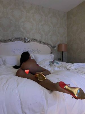 Знакомства в Нового Уренгое — Есения, 25 лет